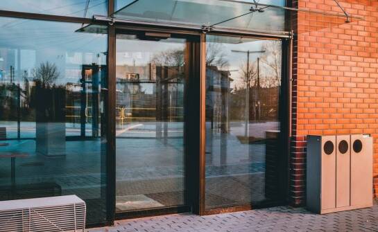 Jakie są zasady wynajmu bagażników dachowych w naszej wypożyczalni?