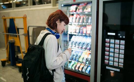 Automaty vendingowe a personalizacja oferty: jak dostosować produkty do klientów?
