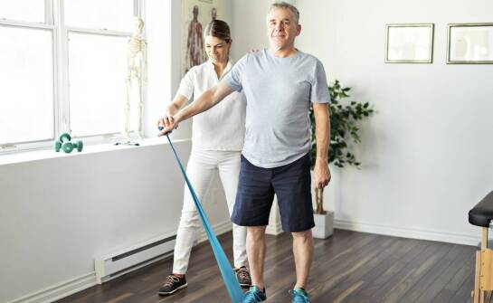 Znaczenie ćwiczeń ogólnousprawniających w rehabilitacji starzejącej się populacji