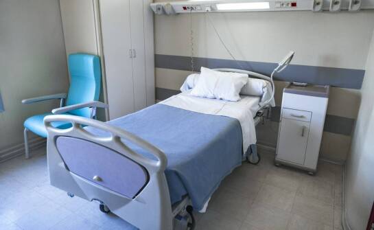 Kluczowe cechy materaców przeciwodleżynowych dostępnych w asortymencie