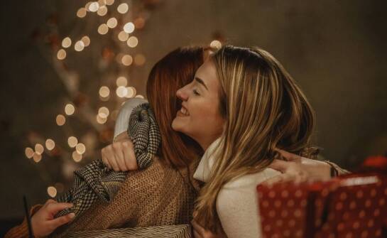 Rola zestawów prezentowych w okazaniu wdzięczności dla rodziców