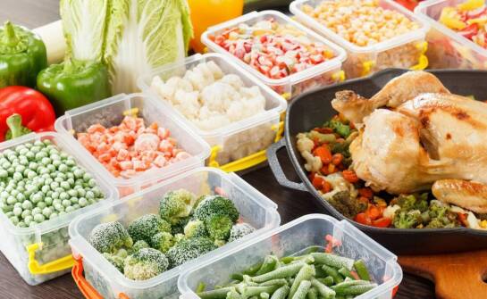 Elastyczne godziny dostaw w cateringu dietetycznym – jak to działa?