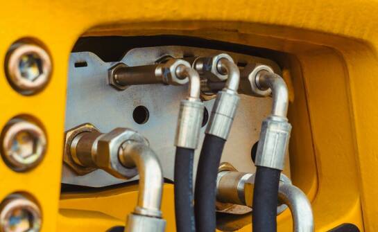 Kluczowe zalety stosowania zbiorników hydraulicznych w przemyśle