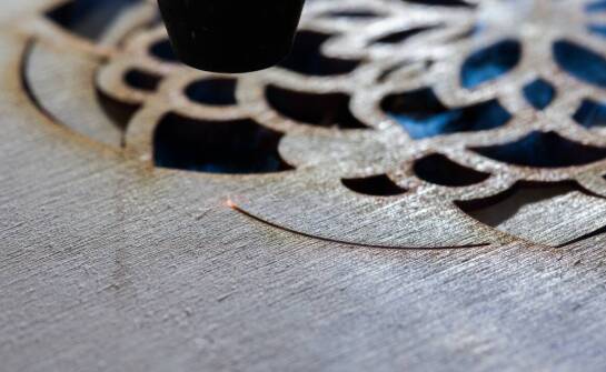 Zastosowanie cięcia laserowego w tworzeniu elementów dekoracyjnych