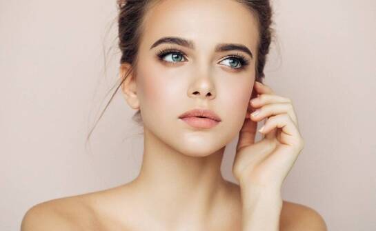 Usuwanie makijażu permanentnego a pielęgnacja skóry – co warto wiedzieć po zabiegu?