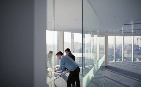 Różnice między analizą stanu prawnego a audytem prawnym nieruchomości