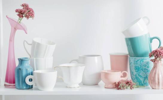 Dlaczego grawerowane kubki to doskonały wybór na prezenty firmowe?