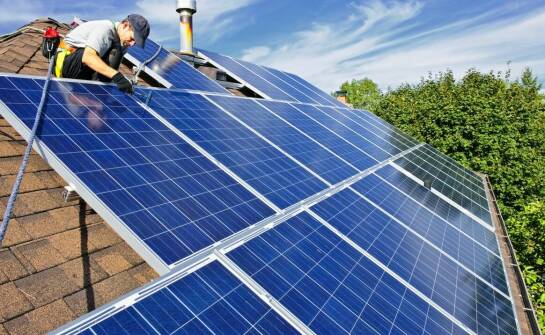 Montaż instalacji fotowoltaicznych - jak wygląda proces krok po kroku?