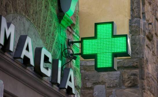 Benzyna apteczna – przewodnik po zastosowaniach i korzyściach