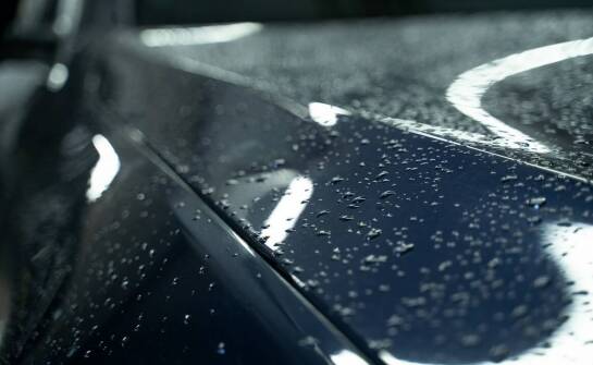 Wpływ hydrofobowych właściwości folii PPF na wykończenie lakieru