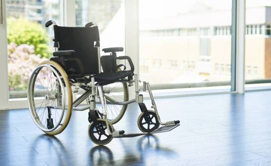 Wpływ aerodynamiki na design wózka inwalidzkiego aktywnego