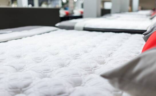 Nakładki na materace jako sposób na personalizację komfortu snu