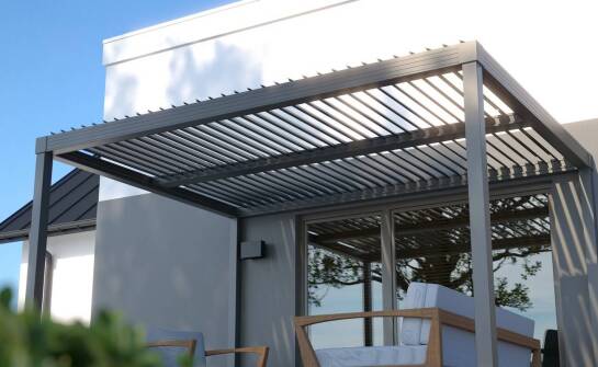 Pergole aluminiowe – jak wybrać idealną do swojego ogrodu?