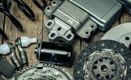 Jakie czynniki wpływają na wybór części do maszyn rolniczych?