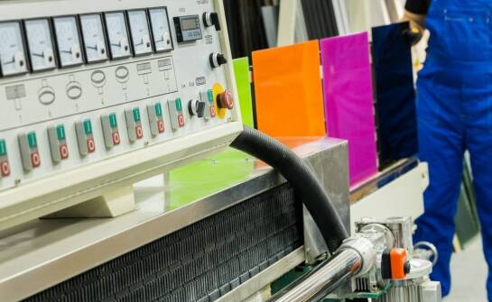 Jakie usługi laminowania są dostępne dla klientów indywidualnych i firm?