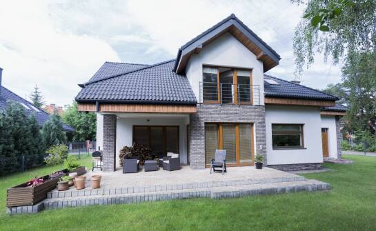 Czym wyróżniają się domy z keramzytu w porównaniu do tradycyjnego budownictwa?