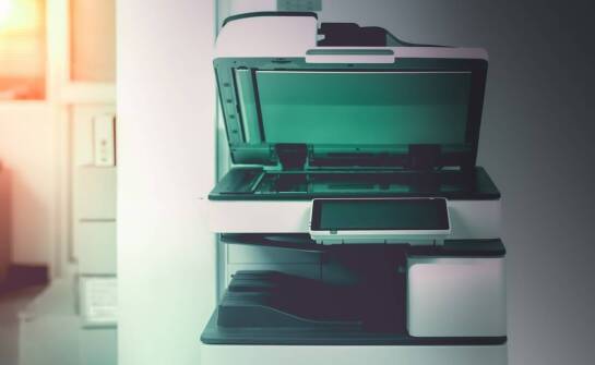 Dlaczego warto korzystać z konsultacji technicznych przy wyborze kserokopiarek?