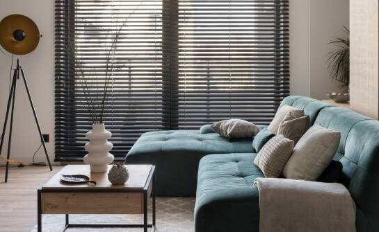 Jakie akcesoria do okien poprawiają komfort ich użytkowania?