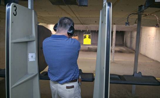 Jakie umiejętności można zdobyć na szkoleniach strzeleckich?