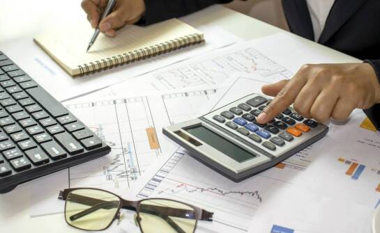 Zarządzanie budżetem w ramach kompleksowej obsługi inwestycji budowlanych