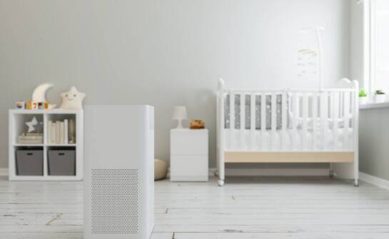 Dlaczego regularne monitorowanie poziomu wilgoci jest istotne dla trwałości budynku?