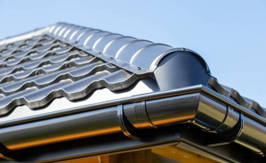 Porównanie różnych modeli odkurzaczy do rynien – co warto wiedzieć przed zakupem