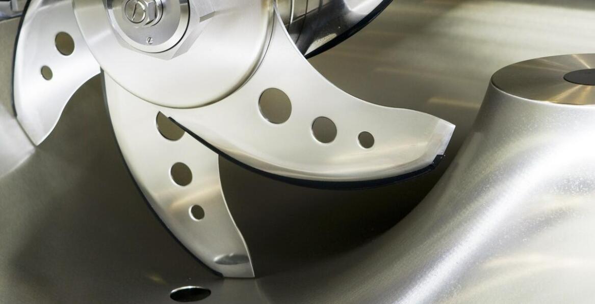 Jak kielich do blendera radzi sobie z kruszeniem lodu?