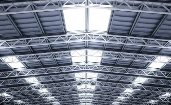 Płyty stropowe a nowoczesne trendy architektoniczne – co warto wiedzieć?