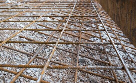 Dlaczego drut wiązałkowy jest niezbędny w nowoczesnych projektach budowlanych?