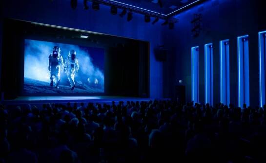 Jak instalacja ekranów LED wpływa na sukces wydarzeń masowych?