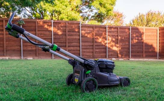 Jak roboty koszące mogą zrewolucjonizować pielęgnację trawnika?