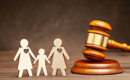 Prawo opiekuńcze – jak radca prawny może pomóc w sprawach alimentacyjnych?