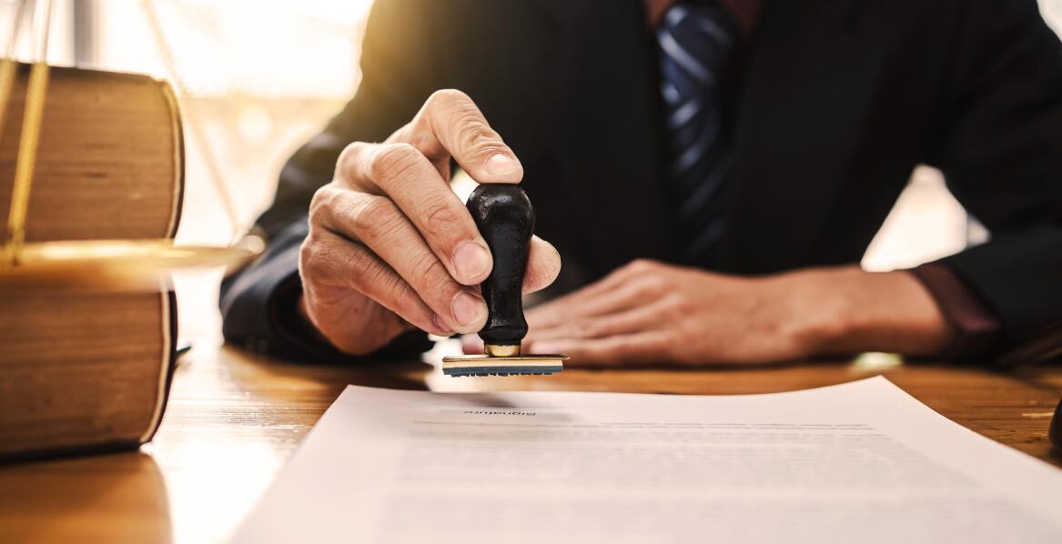 Kluczowe aspekty polisolokat – jak radca prawny może pomóc?