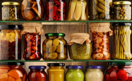 Kiszone warzywa jako naturalny sposób na poprawę trawienia