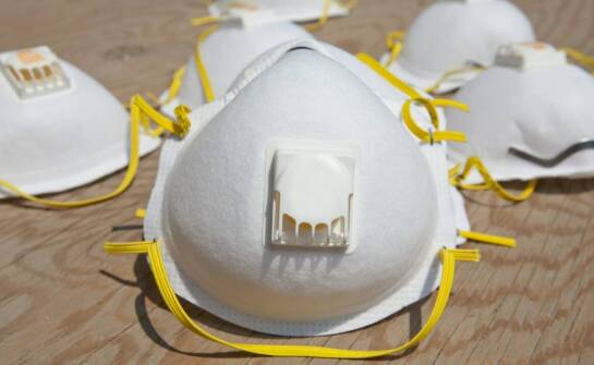 Półmaska filtrująca a komfort pracy w trudnych warunkach zawodowych