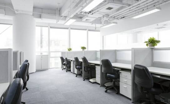 Innowacyjne zastosowania krat pomostowych w przemyśle chemicznym