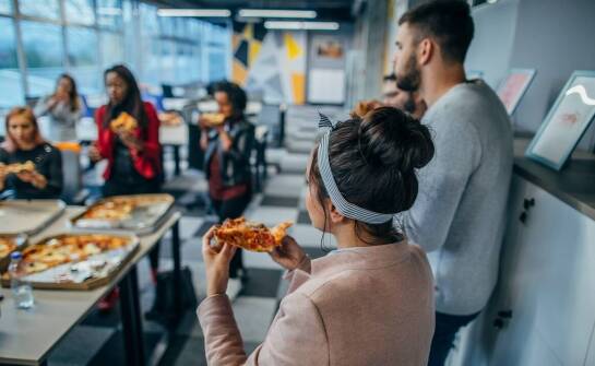 Zalety automatycznego serwisu przekąsek w miejscach pracy