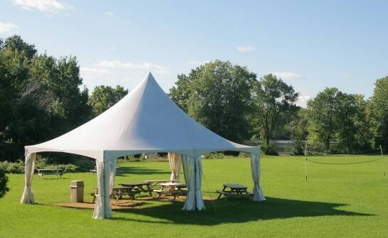 Zastosowanie hal namiotowych w organizacji wydarzeń charytatywnych