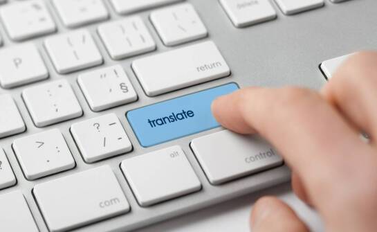 Jak wybrać odpowiedniego tłumacza do projektu specjalistycznego?
