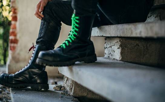 Glany w kwiaty: must-have dla fanów alternatywnej mody