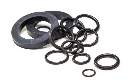 Jakie są korzyści płynące z użycia x-ringów w aplikacjach przemysłowych?