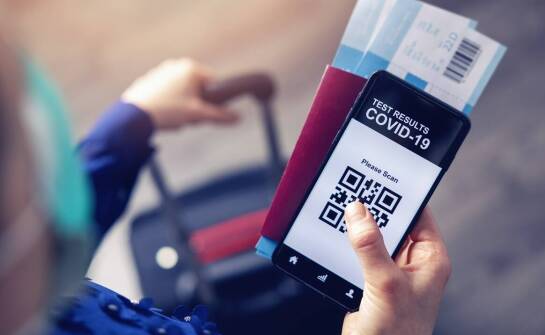 Jak przygotować się do odprawy na międzynarodowych lotniskach z LOT?