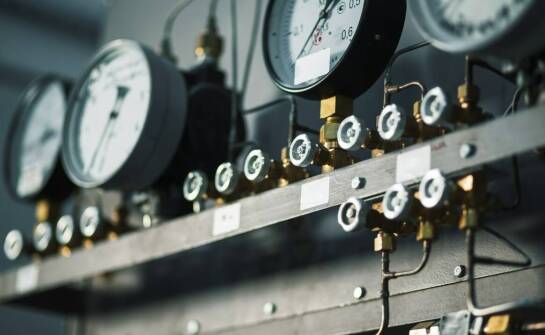 Nowoczesne technologie w laboratoriach akredytowanych – co warto wiedzieć?