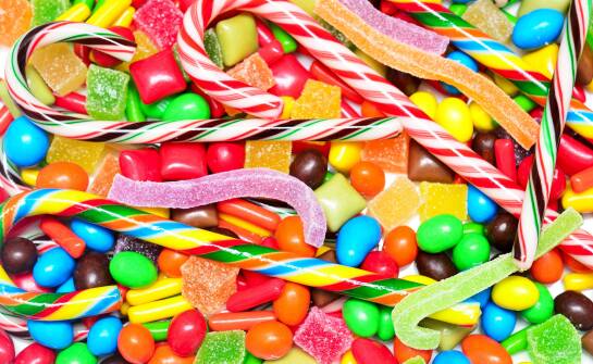 Hurtownia dla cukierników – co oferuje w zakresie tylków i worków do dekoracji?