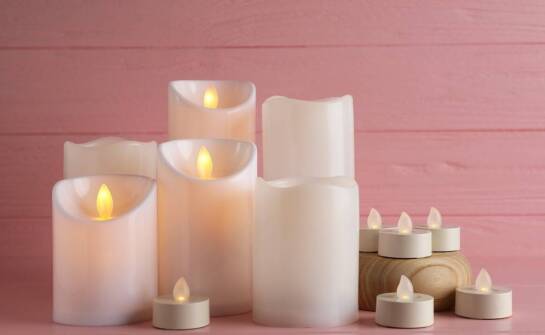 Zalety wyboru prostszych modeli trumien w usługach kremacyjnych