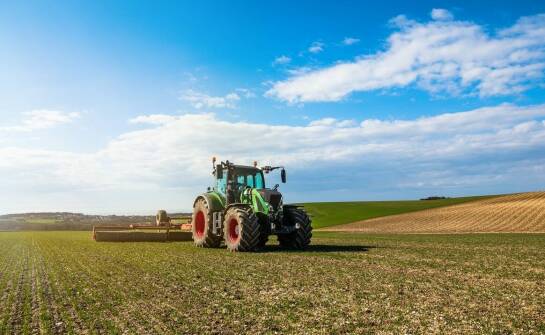 Nowoczesne technologie w maszynach rolniczych: przegląd innowacji