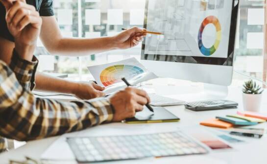 Dlaczego warto inwestować w profesjonalne projekty graficzne?