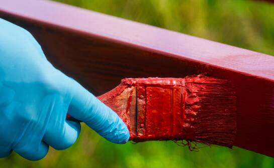 Jakie są ekologiczne aspekty malowania konstrukcji stalowych?