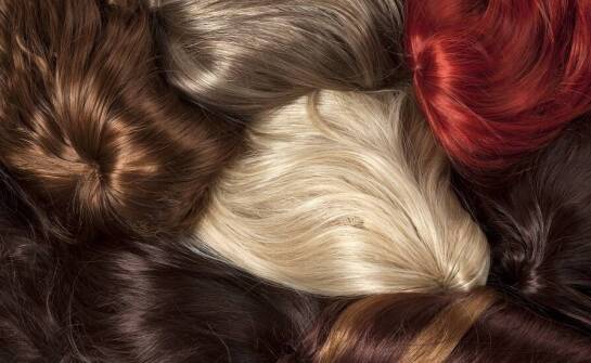 Wpływ peruk na codzienność dzieci z problemami utraty włosów