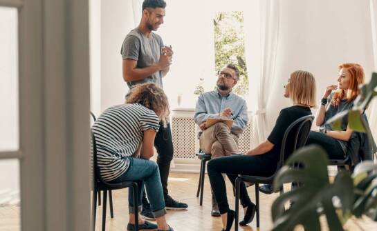Jak f2seeds angażuje się w działania charytatywne na rzecz osób chorych?